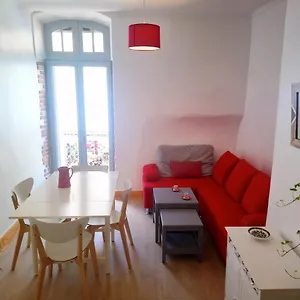 Appartement Joli Duplex Avec Balcon Et Vue Sur Place Du Centre Historique ! Foix