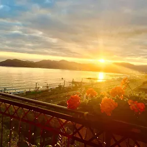 Apartment Myhome Riviera - Sea View