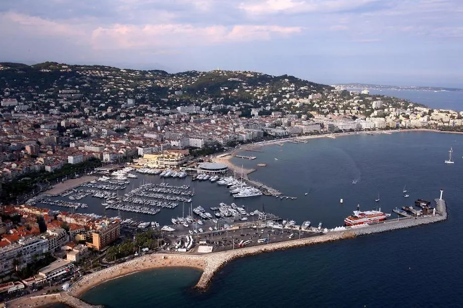 Hotel Splendid Cannes 4*,