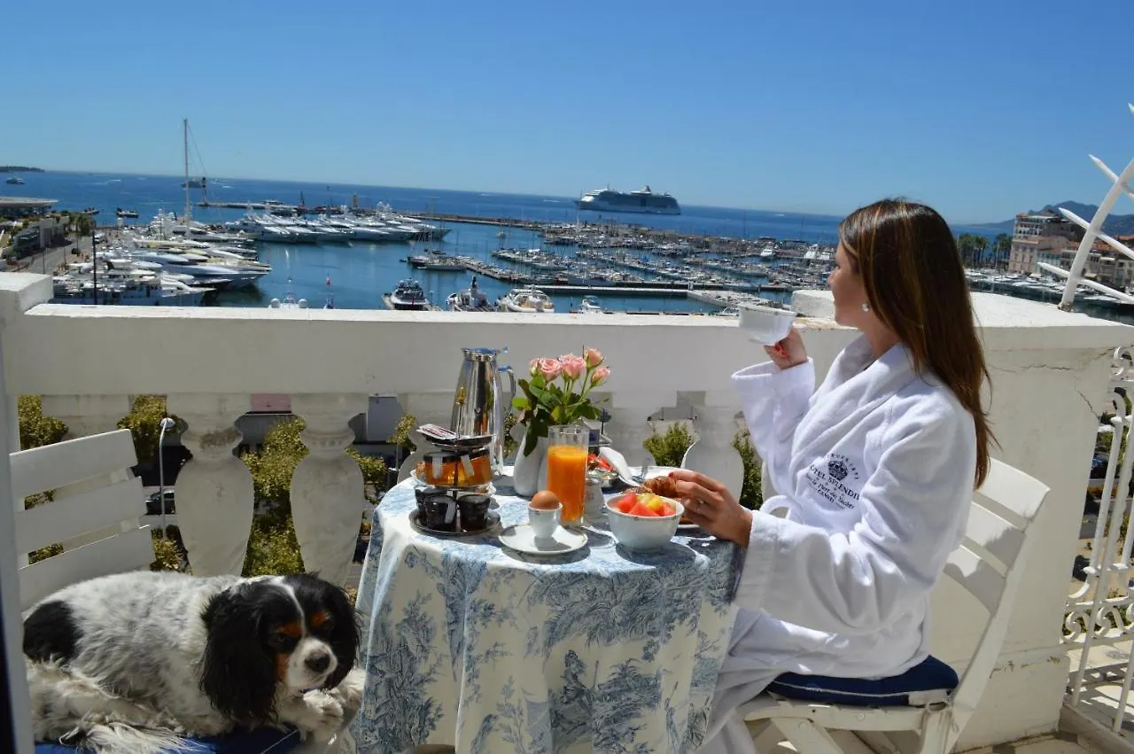 Hotel Splendid Cannes 4*,  Francia